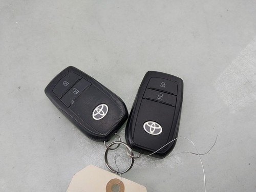 Cle key toyota yaris - cle,